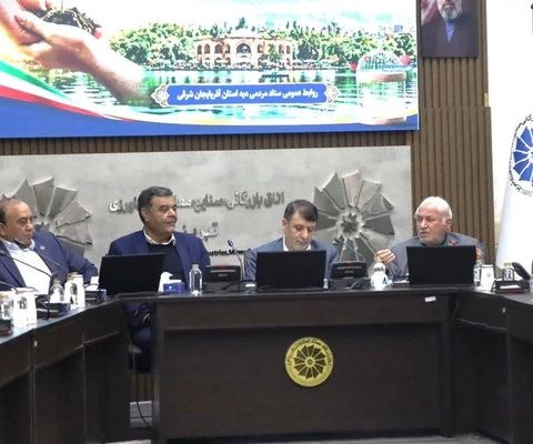 برگزاری آیین تجلیل از خیرین ستاد دیه آذربایجان شرقی در اتاق تبریز