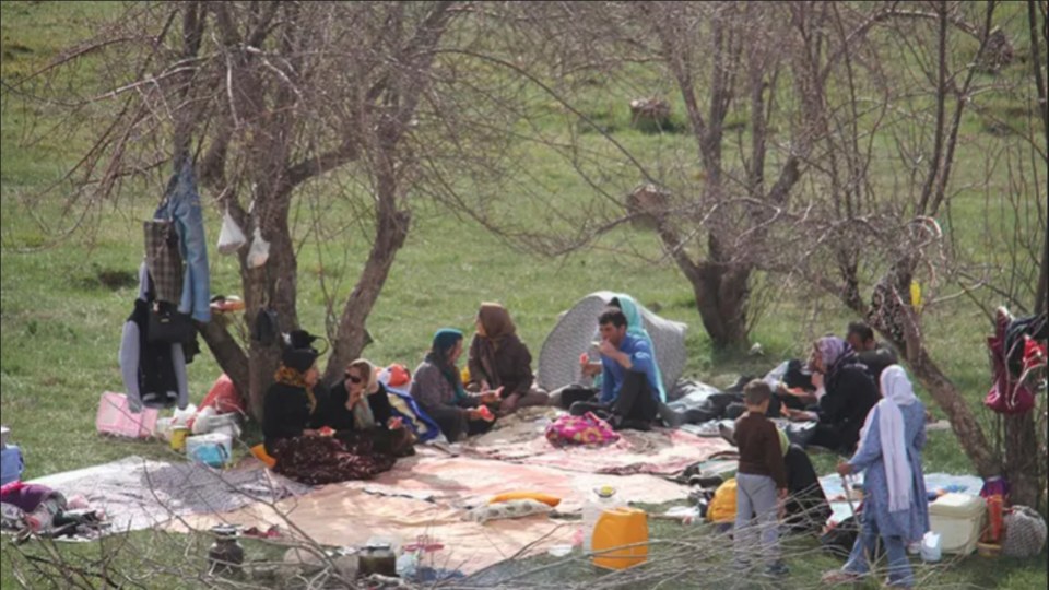 مکان‌های تفریحی تهران برای خانواده؛ راهنمای کامل گردش در پایتخت
