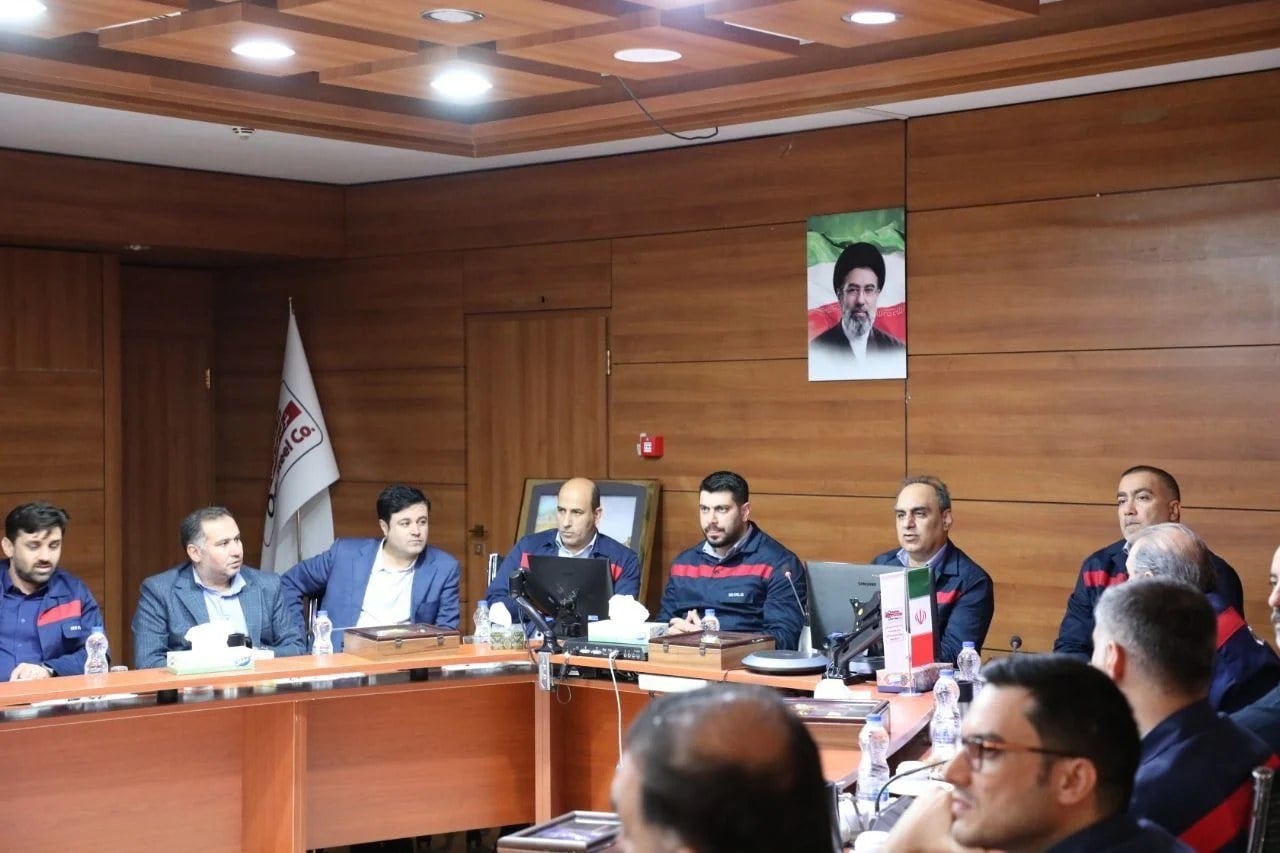 مدیرعامل شرکت فولاد اکسین خوزستان در جلسه کمیته راهبردی شرکت خبر داد: رشد سود آوری شرکت فولاد اکسین خوزستان در نیمه نخست سال ۱۴۰۵ نسبت به مدت مشابه سال قبل