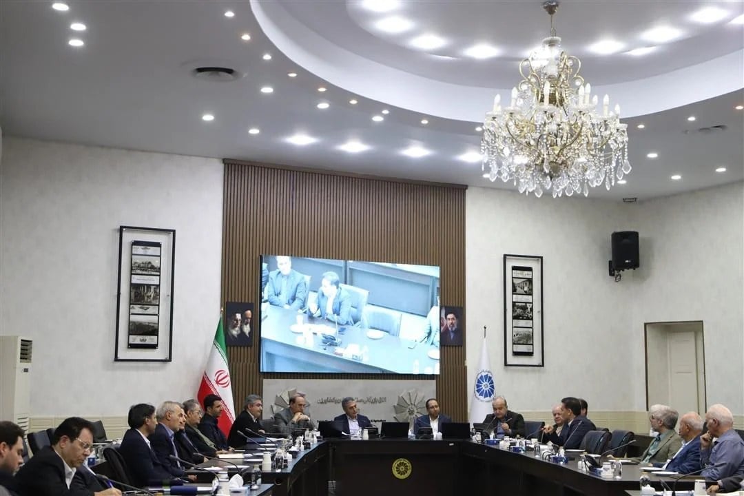 در میز تجاری چین و هند طرح شد؛ افزایش هزینهی تولید، نتیجهی اختلال در تأمین مواد اولیه است