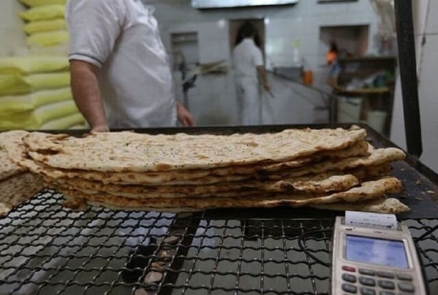 فروش نان کیلویی میشود