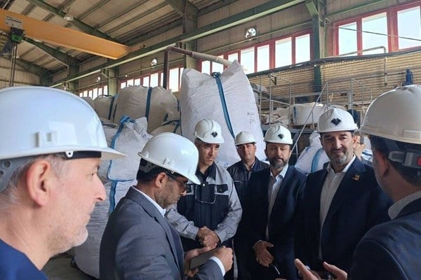 تأکید سمیعینژاد بر توسعه تولید محصولات راهبردی با دانش فنی بومی