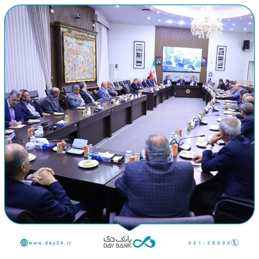 کریمی؛ ابزارهای نوین تأمین مالی جایگزین نگاه تسهیلاتمحور شود