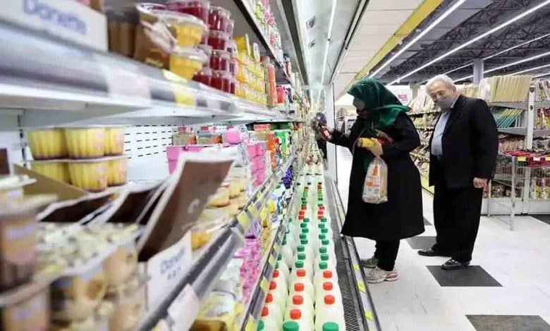 تورم کالاهای اساسی کاهش داشته است